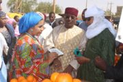 La  première Dame du Niger a procédé Lancement de la foire des maraîchers d’agadez à la place toumo de Niamey   [Photos]